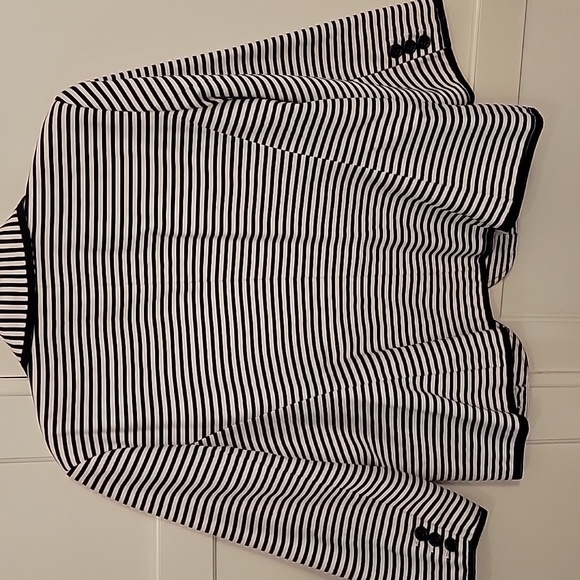 Dressbarn Black and White Striped Blazer with Notched Lapel Size 14 - Picture 6 of 6